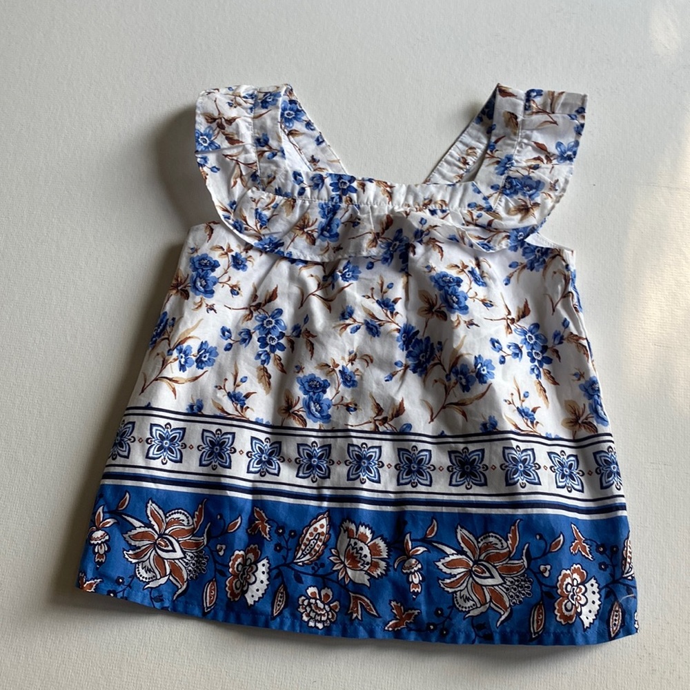 Cute floral top